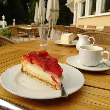 ホテル Waldsee 3*
